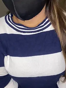 _Hot_Rossy élő XXX-chatje