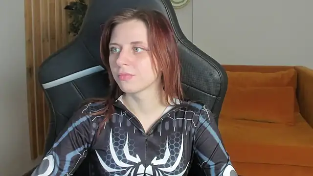 Chat XXX en directo de FreyaVey