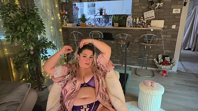 Chat XXX en directo de Monageil