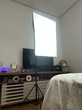 دردشة Nikatsu الجنسية المباشرة