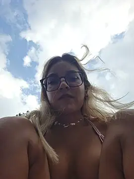 Pretty_roxxyy: онлайн-секс-чат