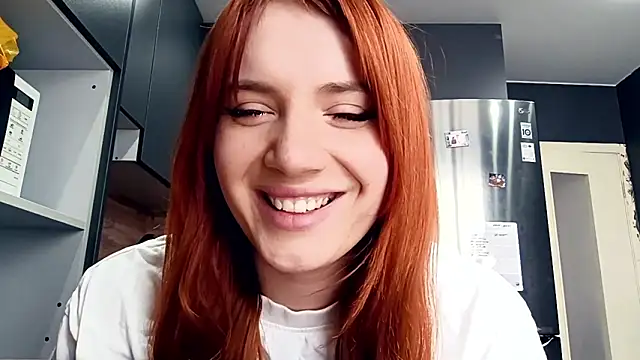 FreedaRiesinger's Live Sex Cam Show