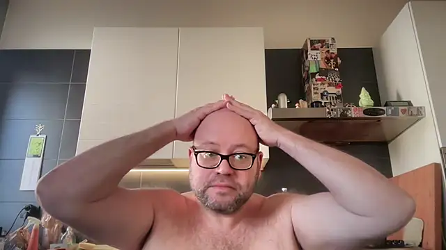 theitalianbear Live XXX-chat