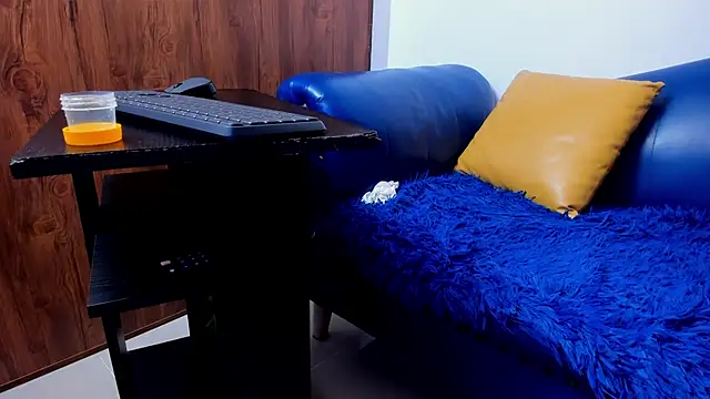 Czat XXX na żywo – Mature_Skinny