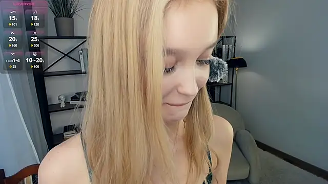 SerrenaAa: онлайн-секс-чат