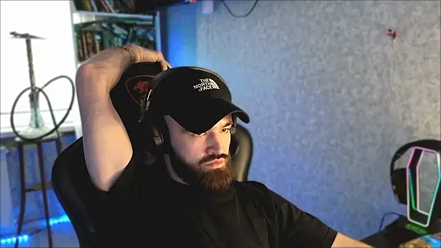 _Mostly_ Chat XXX in diretta