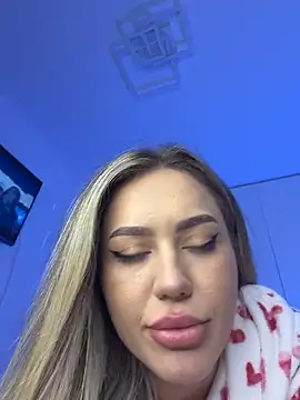 alisa_w Chat XXX in diretta