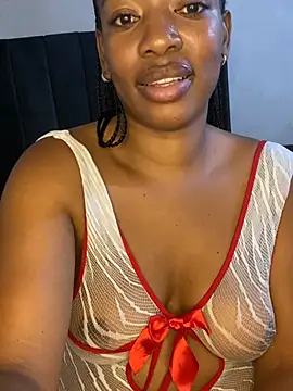 Curvyslut92 live XXX chat