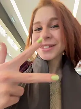 RosieSecret's Live XXX Chat