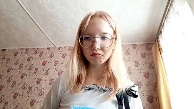 SoniqBlissn Live XXX chat