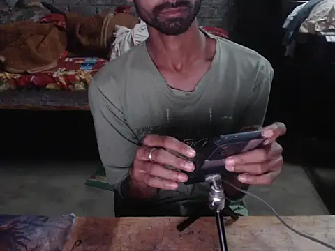 ThethunderPo's Live XXX Chat