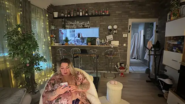 Monageil – Live XXX-chat