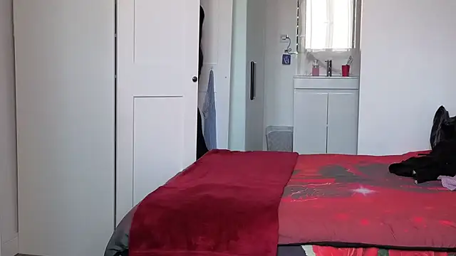 HotSpicyGujju Adlı Modelin Canlı XXX Sohbeti