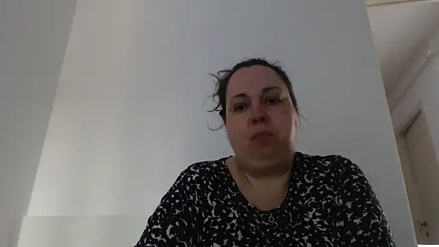 WendyRhoadesn Live XXX chat