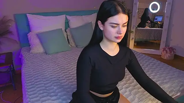 Silena_sky Adlı Modelin Canlı XXX Sohbeti