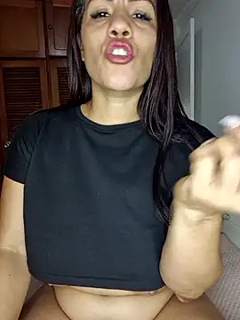 karla-bruni – Naživo XXX chat