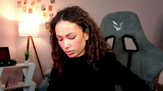 nexorine's Live XXX Chat