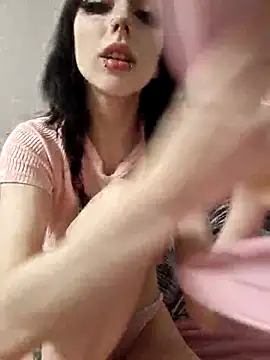 Chat XXX Live _Alice_0-0