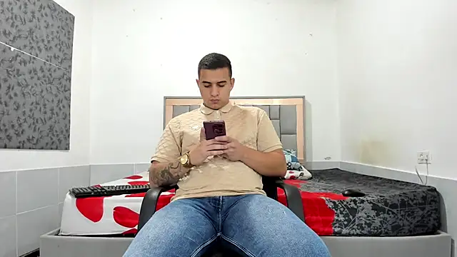 دردشة simookeler الجنسية المباشرة