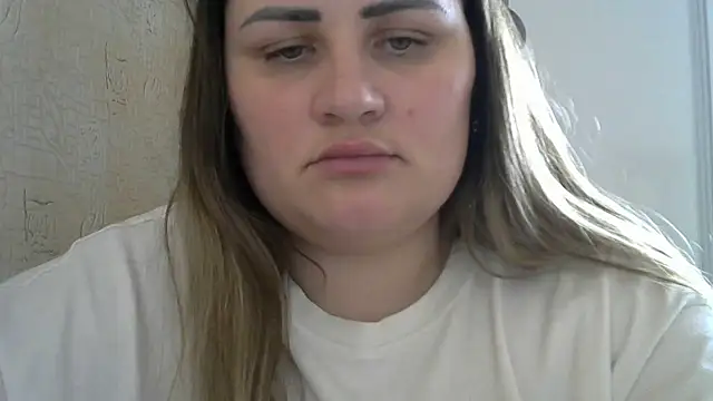 Honeydew-Waves Adlı Modelin Canlı XXX Sohbeti