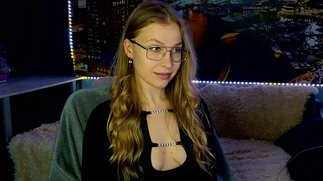 pusyavykusya Adlı Modelin Canlı XXX Sohbeti