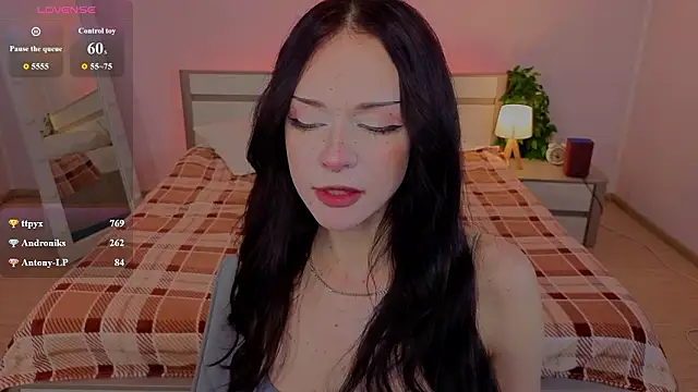 Chat +18 de Adetta ao vivo