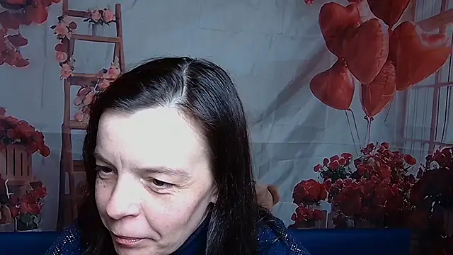 Chat +18 de SofiaChaika ao vivo