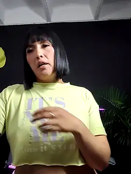 Chatroom XXX en direct de Valeriaa_cruz