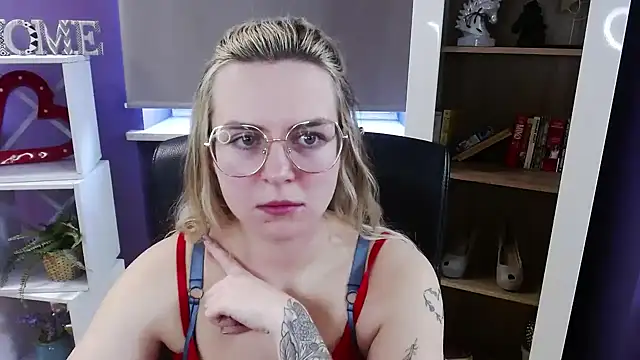 Chat XXX en directo de Zoey_Erotic