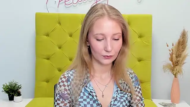 LolaWilsons live XXX chat