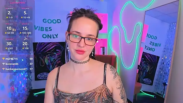 LisaFoxy_y's Live XXX Chat