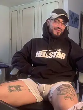 malek_xarx_ Show Webcam