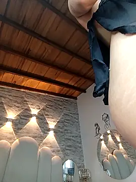 Kristy1_のウェブカメラショー