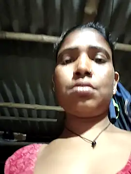 Sweet-runi Pertunjukan Webcam