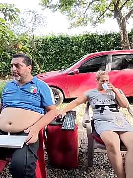 hotandfierylatinos2023 Adlı Modelin Canlı XXX Sohbeti