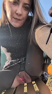 Risky_julia2330 Obrolan Langsung XXX