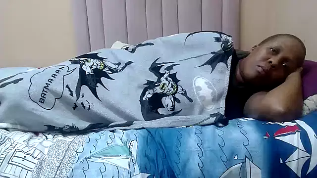 ThickDiva99 live XXX chat