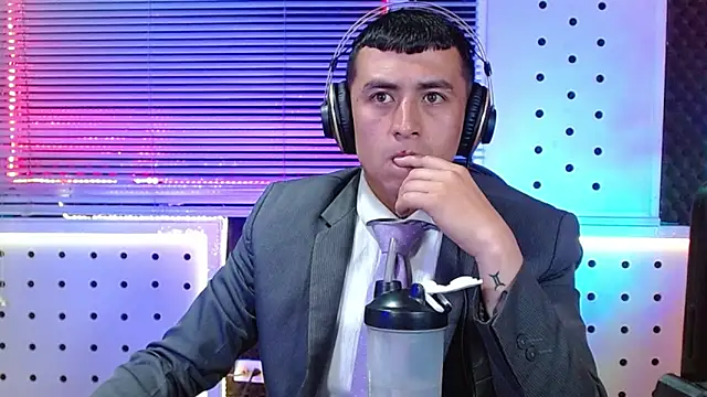 Godofcumxxx: онлайн-секс-чат