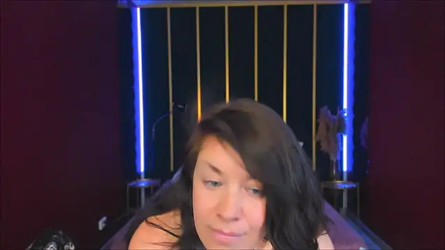 AnaMills live XXX chat