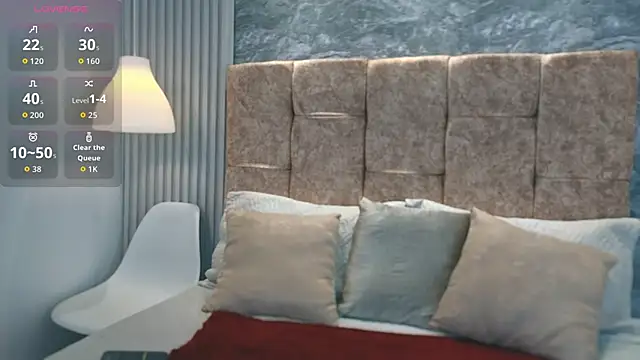 zoe_hugeboobs' Live XXX Chat