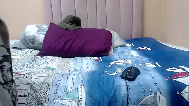 Chat XXX en directo de ThickDiva99