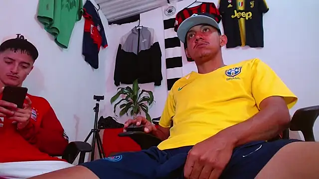 skinny23cm 网络视讯表演