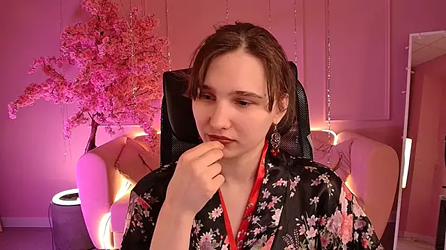 XXX chat uživo modela TessaMill