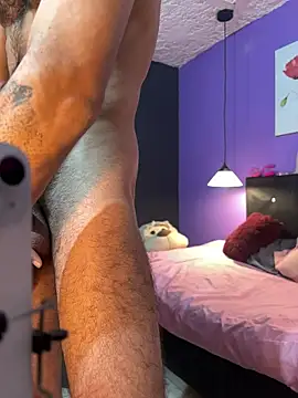 XXX chat uživo modela Karim_mansur