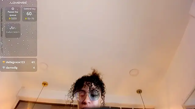 Živý XXX chat Hanna_Cornee_