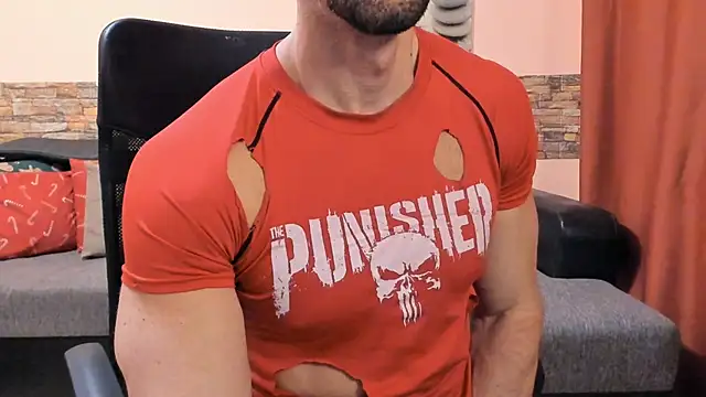 Show de HotHunkTrainer na webcam