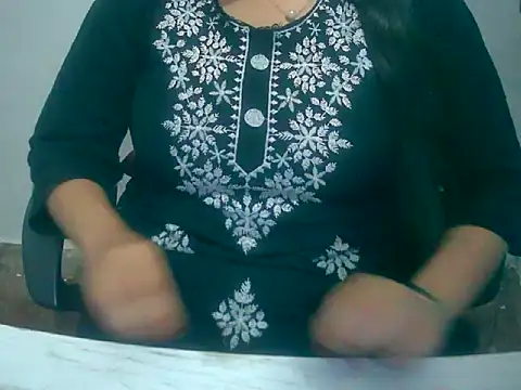 Cute_Aliyaa: απευθείας συνομιλία ΧΧΧ