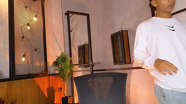 AlanCuteeのウェブカメラショー