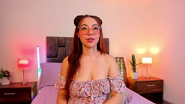 Aliccecullen's Live XXX Chat