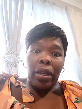 XXX chat uživo modela Bigboobsbooty